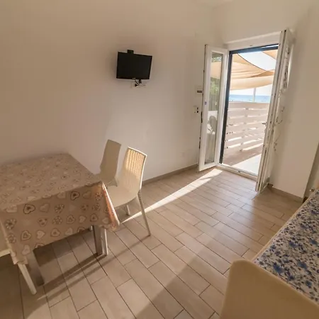 A Casa Di Alessandra Holiday home Castellabate